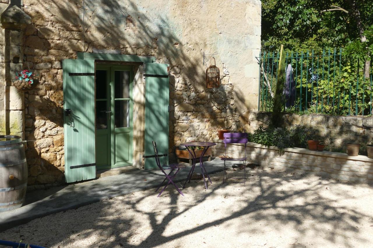 1 Rue Pasquet - 2 Double Rooms In The Main House Beaumont-du-Périgord Екстериор снимка